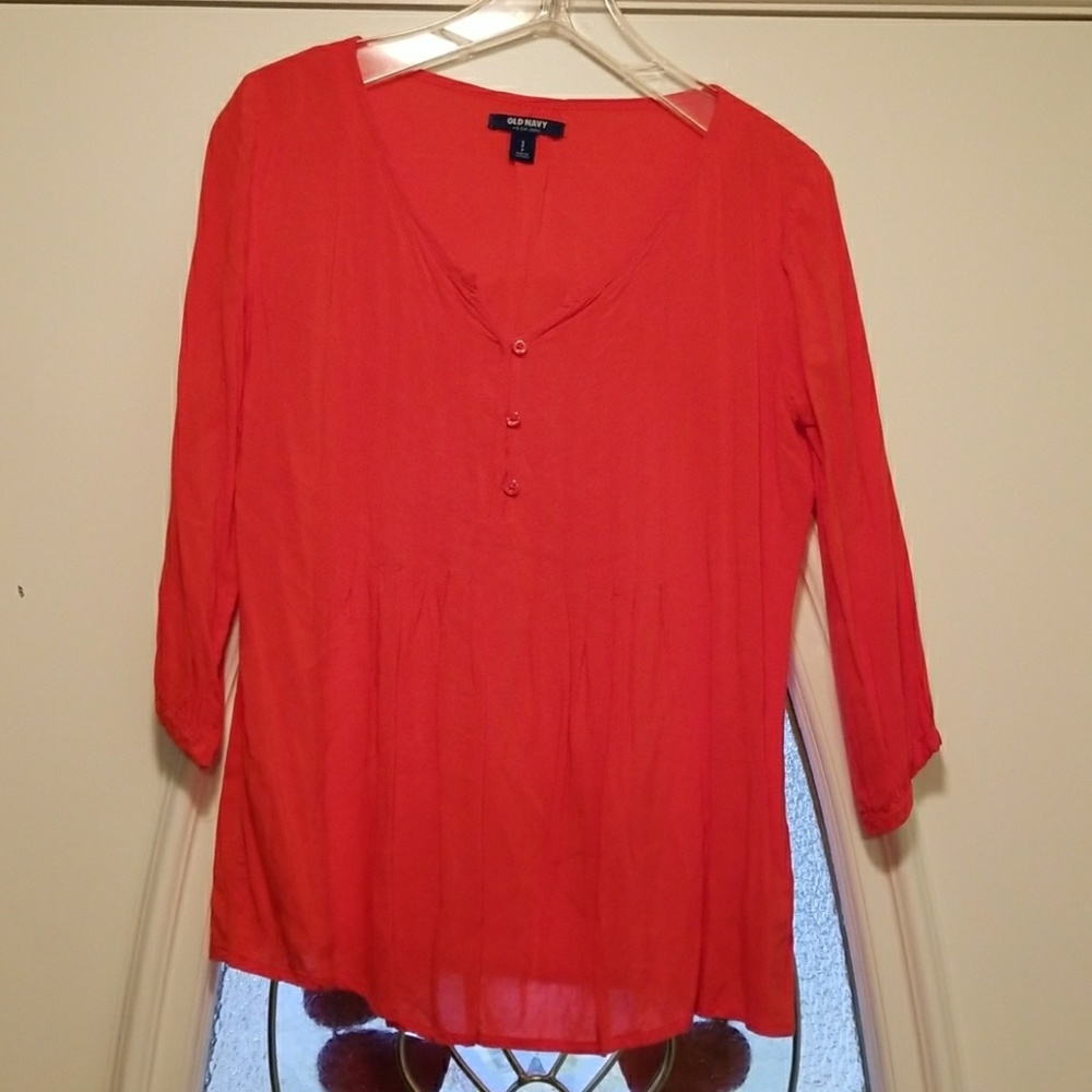 Red-orange 3/4 sleeve top